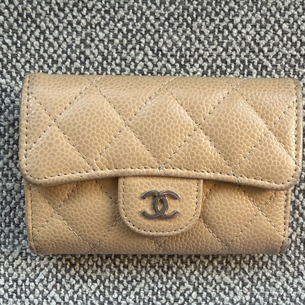 Chanel Tan Quilted Leather Wallet - Picture 2 of 16